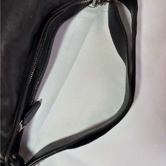 COACH Legacy Duffle 19889 - Picture 10 of 12